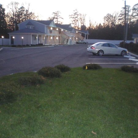 Village Inn & Suites - Smithville Экстерьер фото